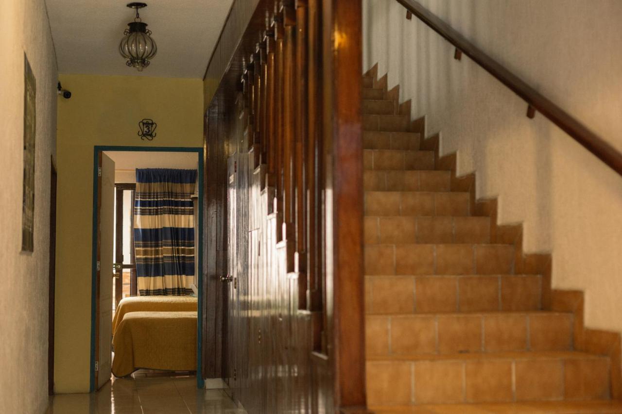 Casona Luciernaga-Casa De Huespedes Pension León Buitenkant foto